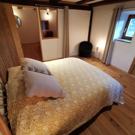 Gîte La Maison Des Suédois Saint-Pierre-Bois Extérieur photo